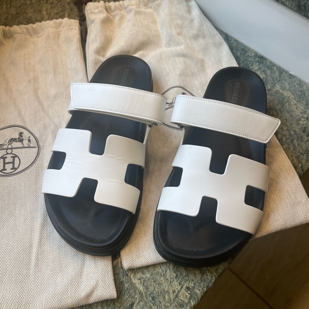 Hermès White and Black Sandals